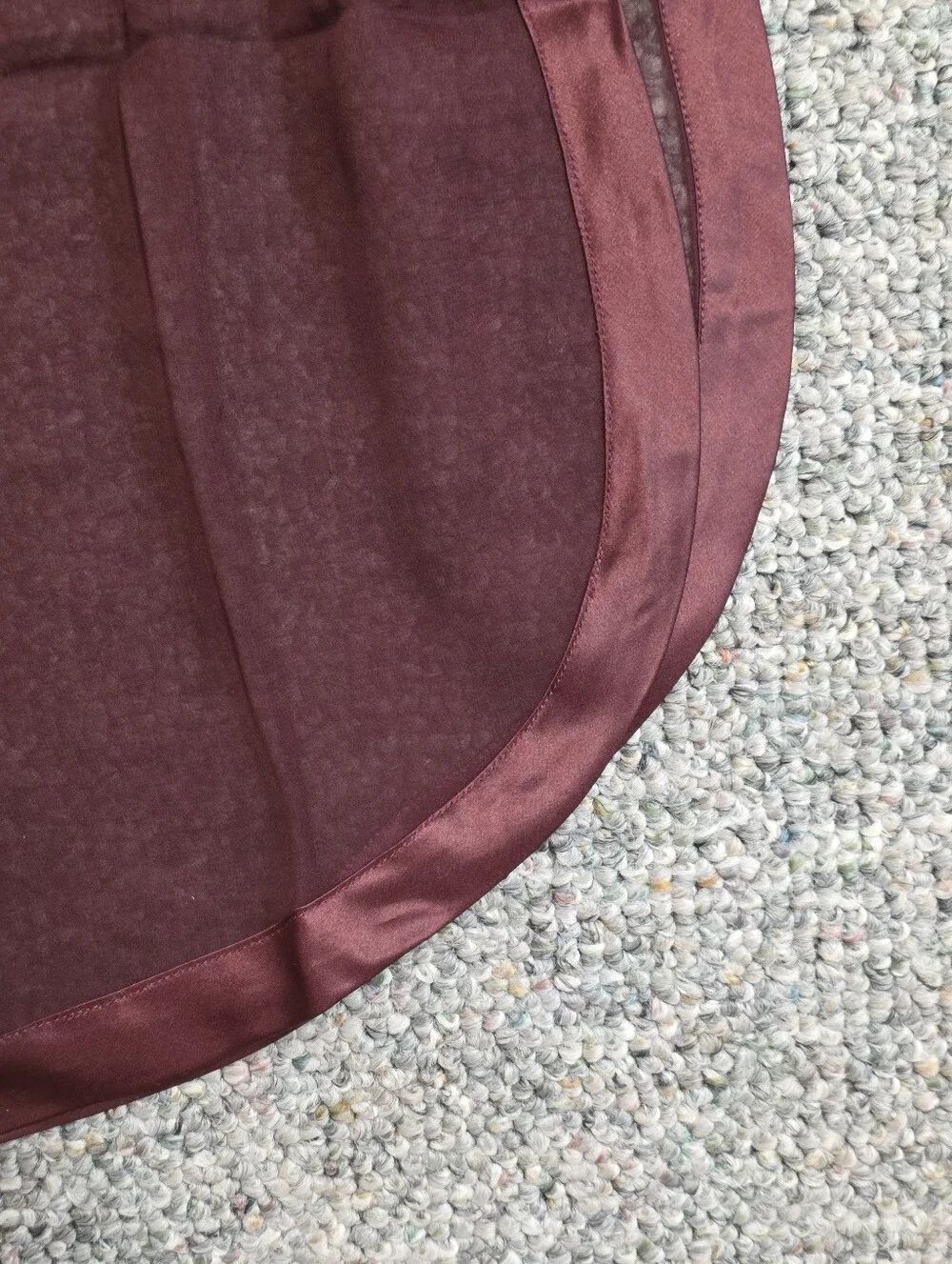 Liz Claiborne Burgundy Silk Hourglass Scarf Wrap